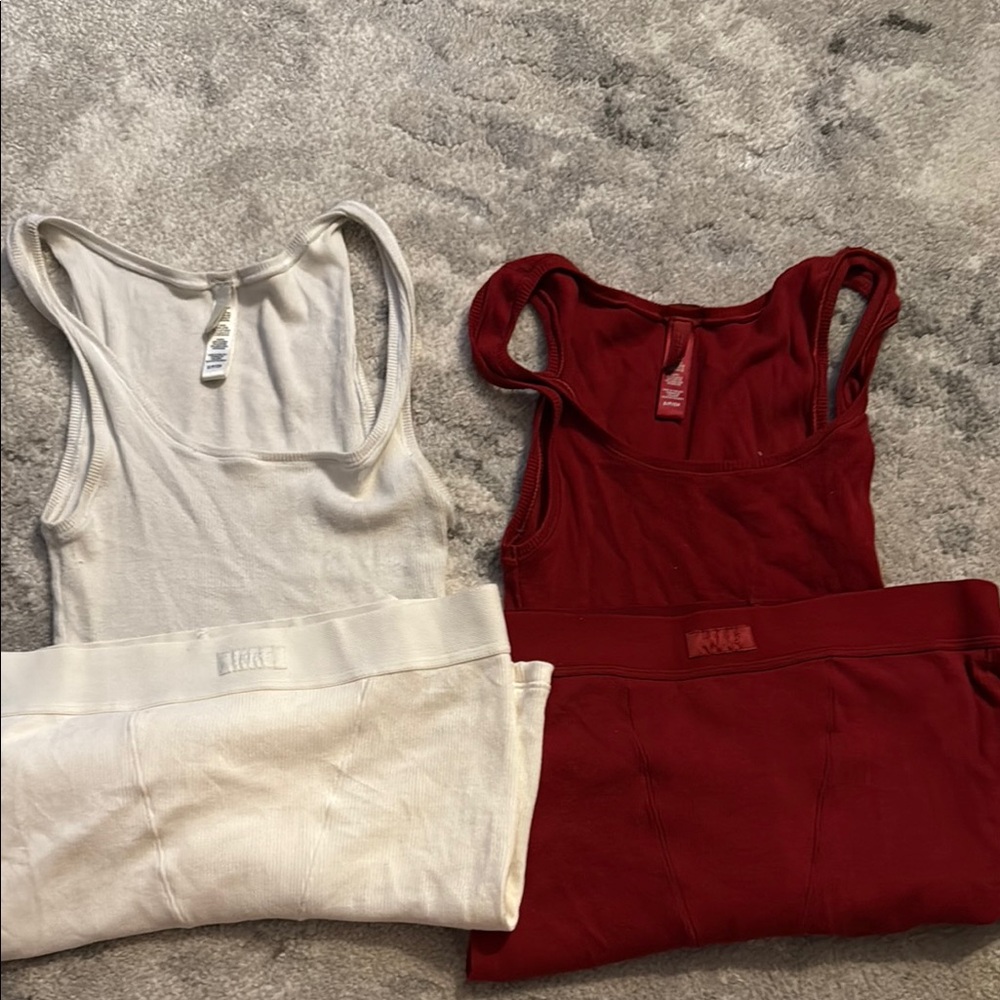 Skims Boxer shorts and Ribbed Tank set Bundle